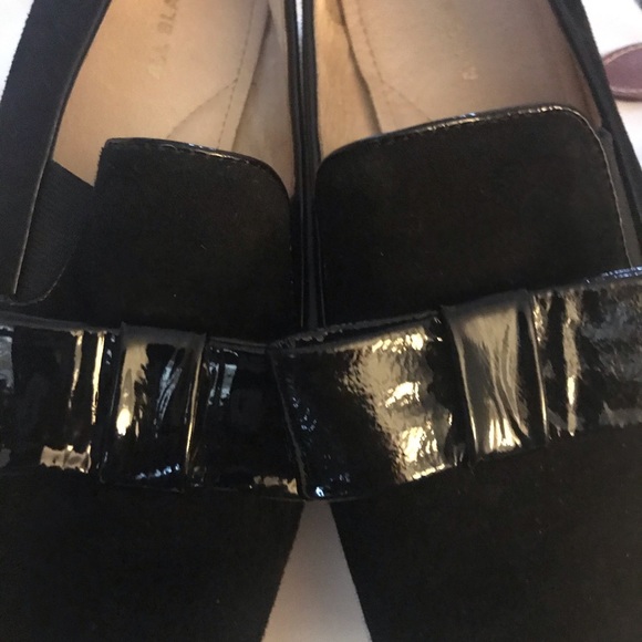 Pointy Toe Suede & Patent Leather Flats. - Picture 10 of 11